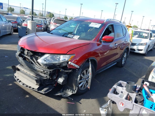 Nissan ROGUE SV 2018 5N1AT2MT3JC706385 Image 2