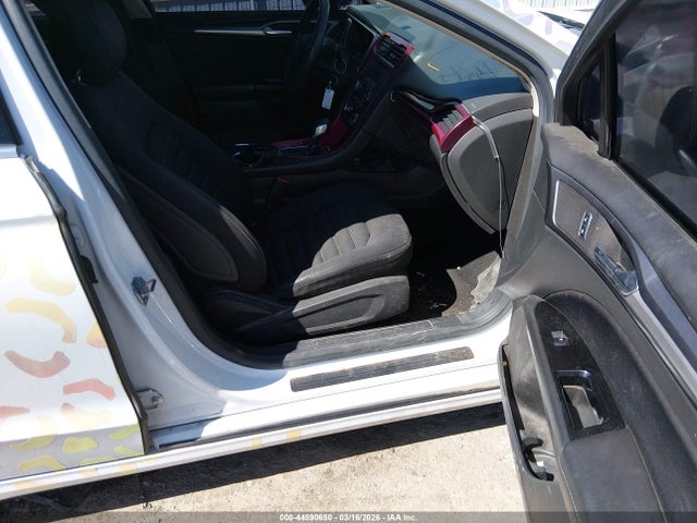 3FA6P0H78ER301362 Ford FUSION SE