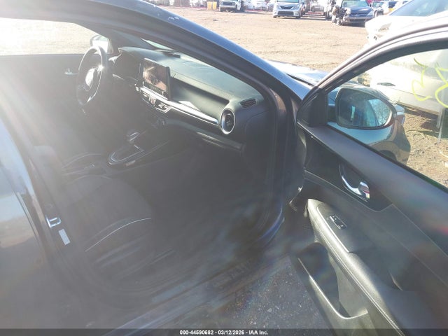 Продаж на аукціоні авто 2022 Kia Forte Gt-line, vin: 3KPF54AD8NE479285, номер лоту: 44590682