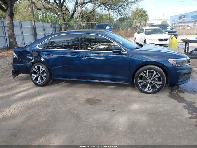 2022 Volkswagen Passat 2.0t Se მანქანა იყიდება აუქციონზე, vin: 1VWSA7A36NC007674, აუქციონის ნომერი: 44590693