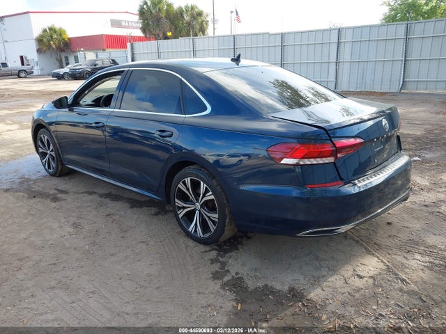 2022 Volkswagen Passat 2.0t Se მანქანა იყიდება აუქციონზე, vin: 1VWSA7A36NC007674, აუქციონის ნომერი: 44590693