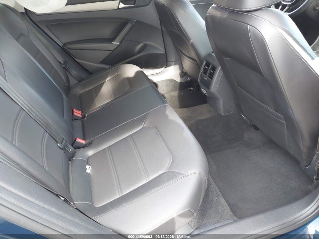 2022 Volkswagen Passat 2.0t Se მანქანა იყიდება აუქციონზე, vin: 1VWSA7A36NC007674, აუქციონის ნომერი: 44590693