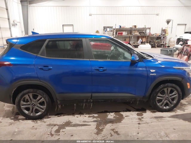 Продажа на аукционе авто 2023 Kia Seltos Lx, vin: KNDEPCAA9P7362730, номер лота: 44590741