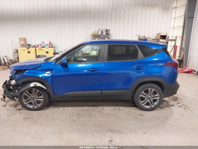Продажа на аукционе авто 2023 Kia Seltos Lx, vin: KNDEPCAA9P7362730, номер лота: 44590741