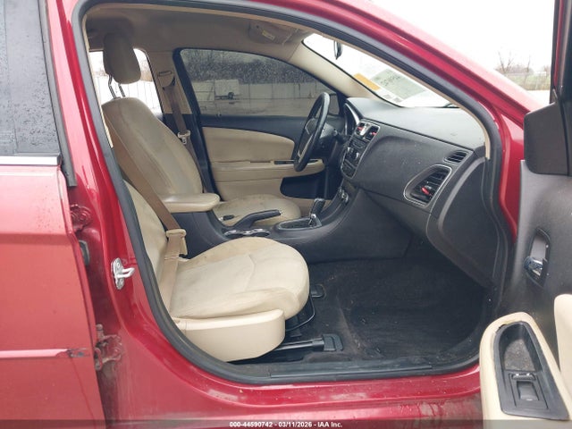 Продаж на аукціоні авто 2014 Chrysler 200 Touring, vin: 1C3CCBBB5EN204743, номер лоту: 44590742