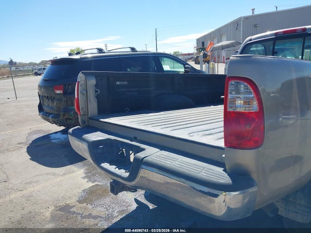 2006 Toyota Tundra Base V8 მანქანა იყიდება აუქციონზე, vin: 5TBKT42176S480467, აუქციონის ნომერი: 44590743
