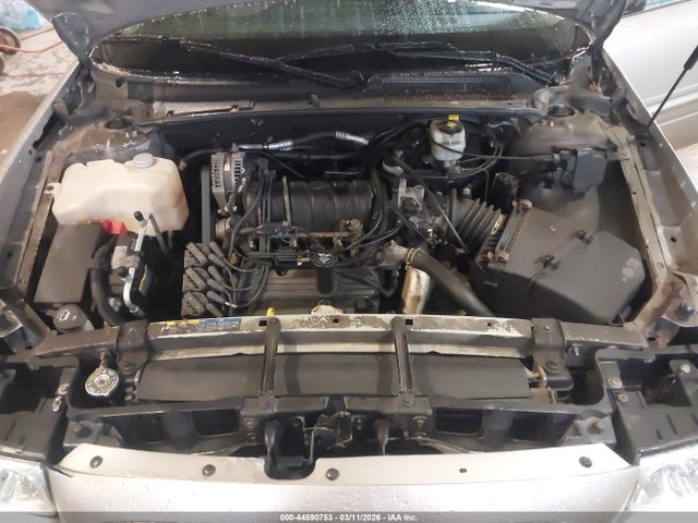 44590753 :رقم المزاد ، 1G4HP52K75U282904 vin ، 2005 Buick Lesabre Custom مزاد بيع