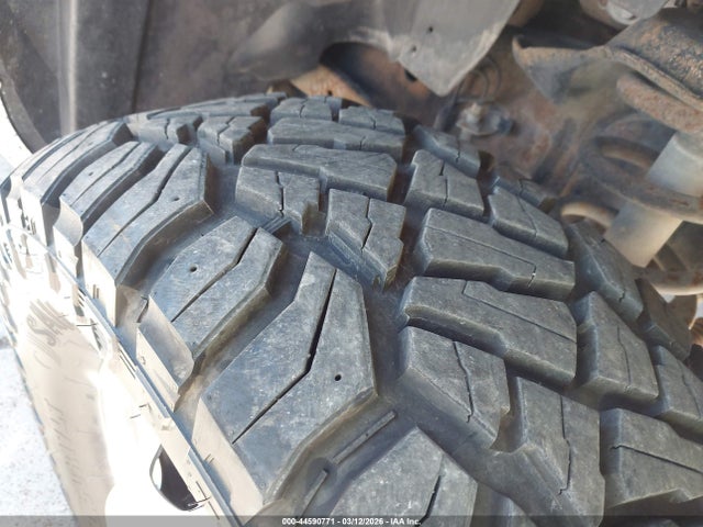 44590771 :رقم المزاد ، 3D73Y4CL1BG543574 vin ، 2011 Ram Ram 3500 St مزاد بيع