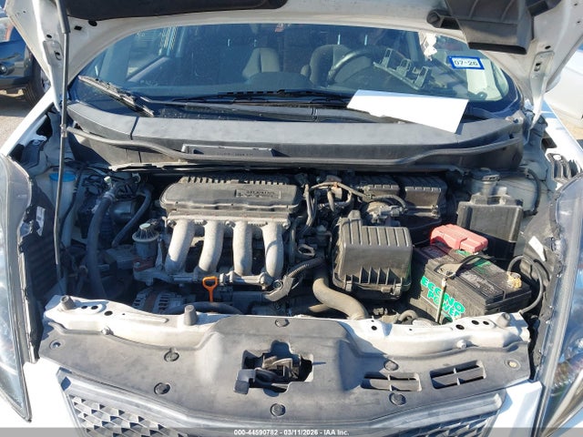 44590782 :رقم المزاد ، JHMGE8H57BC026304 vin ، 2011 Honda Fit Sport مزاد بيع