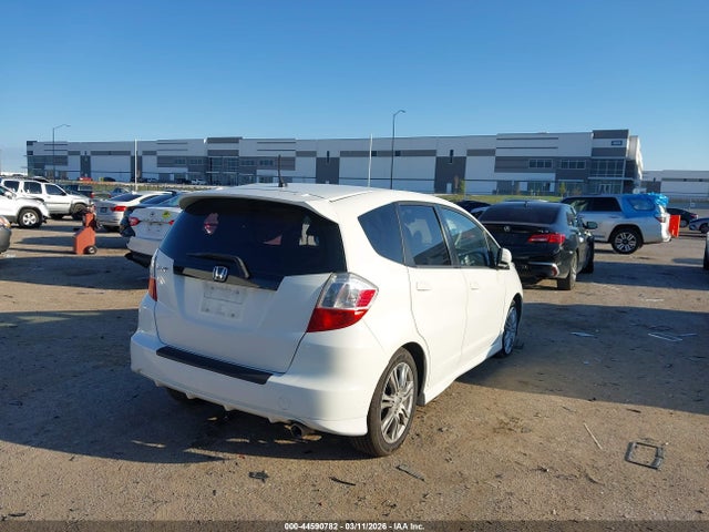 44590782 :رقم المزاد ، JHMGE8H57BC026304 vin ، 2011 Honda Fit Sport مزاد بيع