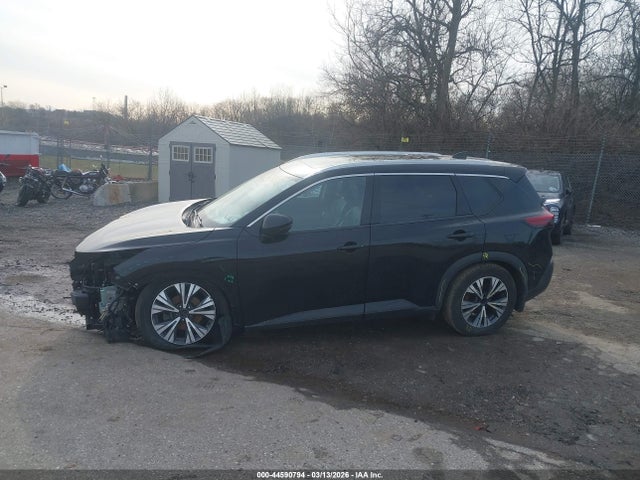 5N1AT3BB0MC692241 Nissan Rogue Sv Intelligent Awd