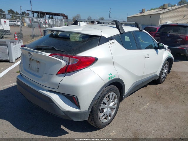 2021 TOYOTA C-HR JTNKHMBX1M1120887 Photo 3