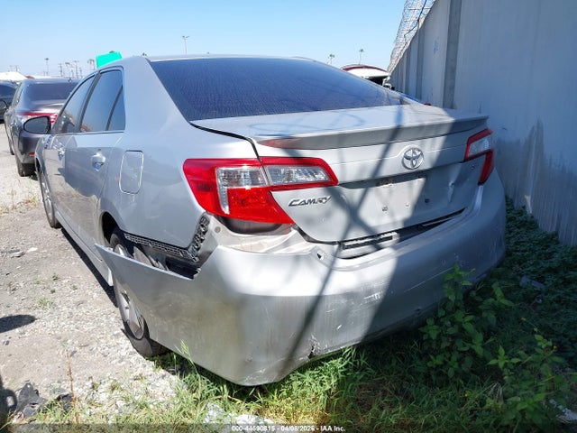 4T1BF1FK4EU773782 Toyota CAMRY SE