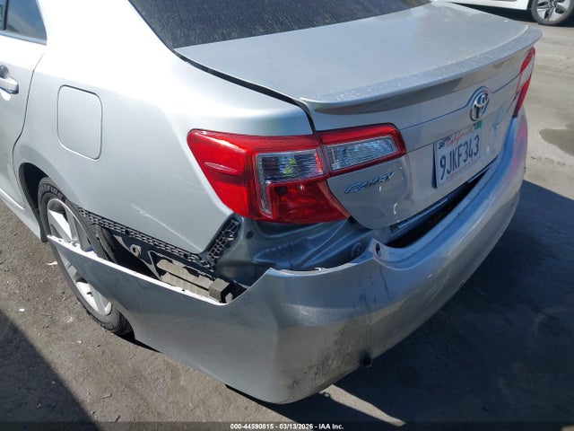4T1BF1FK4EU773782 Toyota CAMRY SE