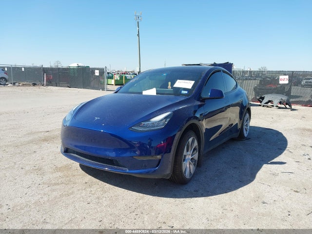 Продаж на аукціоні авто 2022 Tesla Model Y Long Range Dual Motor All-wheel Drive, vin: 7SAYGAEE0NF428929, номер лоту: 44590824
