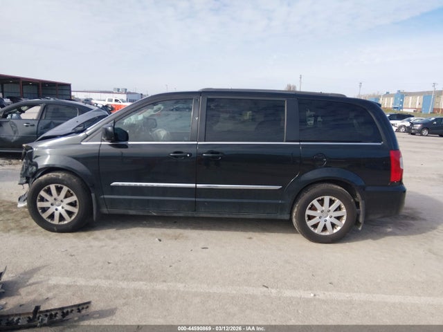 2014 Chrysler Town & Country Touring მანქანა იყიდება აუქციონზე, vin: 2C4RC1BG7ER403243, აუქციონის ნომერი: 44590869