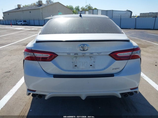 Toyota CAMRY XSE 2019 4T1B61HK2KU296732 Image 16