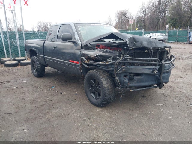 2000 DODGE RAM 1500 3B7HF13Y7YG114903