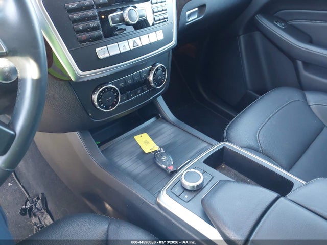 Продажа на аукционе авто 2015 Mercedes-benz Ml 350, vin: 4JGDA5JB2FA500462, номер лота: 44590880