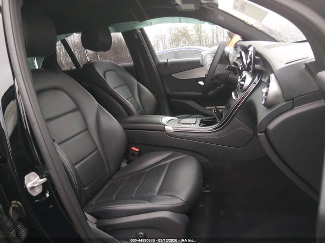 2021 Mercedes-benz Glc 300 4matic Suv მანქანა იყიდება აუქციონზე, vin: W1N0G8EB1MF891416, აუქციონის ნომერი: 44590885