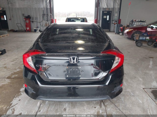 Продажа на аукционе авто 2016 Honda Civic Lx, vin: 19XFC2F52GE036922, номер лота: 44590888