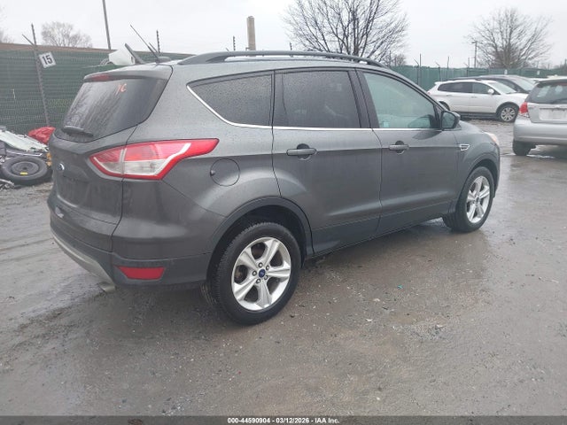 1FMCU9GX3GUC48167 Ford ESCAPE SE
