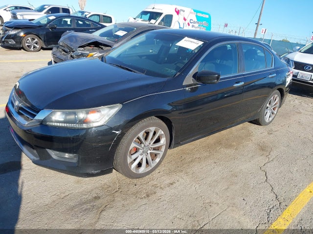 Honda Accord Sport 2015 1HGCR2F55FA223527 Image 2