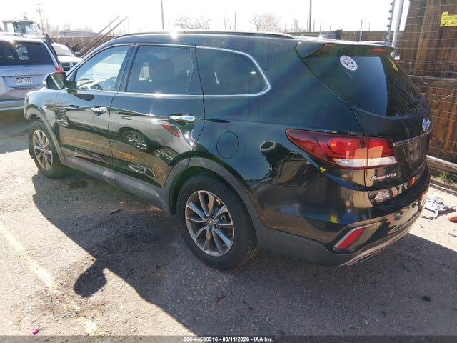 2017 Hyundai Santa Fe Se მანქანა იყიდება აუქციონზე, vin: KM8SNDHF4HU230375, აუქციონის ნომერი: 44590916