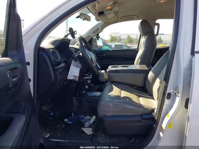 Toyota Tundra 2015 5TFTY5F17FX008941 Image 17