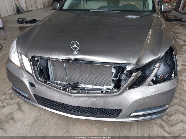 2013 Mercedes-benz E 350 4matic მანქანა იყიდება აუქციონზე, vin: WDDHF8JB6DA737029, აუქციონის ნომერი: 44590972