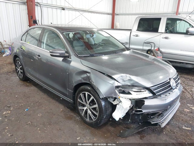 44590982 :رقم المزاد ، 3VWDB7AJ5HM202561 vin ، 2017 Volkswagen Jetta 1.4t Se مزاد بيع