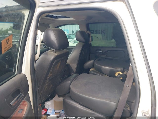 44590988 :رقم المزاد ، 1GKS1CE05BR284566 vin ، 2011 Gmc Yukon Slt مزاد بيع