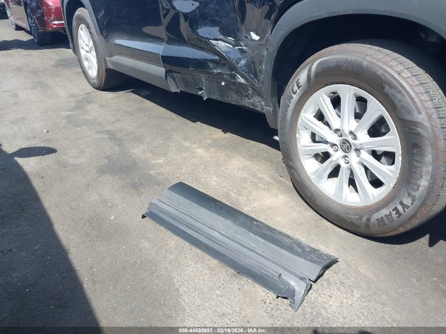 Toyota Grand Highlander Xle 2026 5TDAAAA56TS036715 Image 12