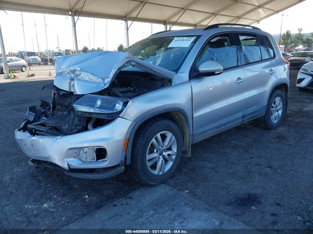 WVGBV7AX2GW016525 Volkswagen TIGUAN S
