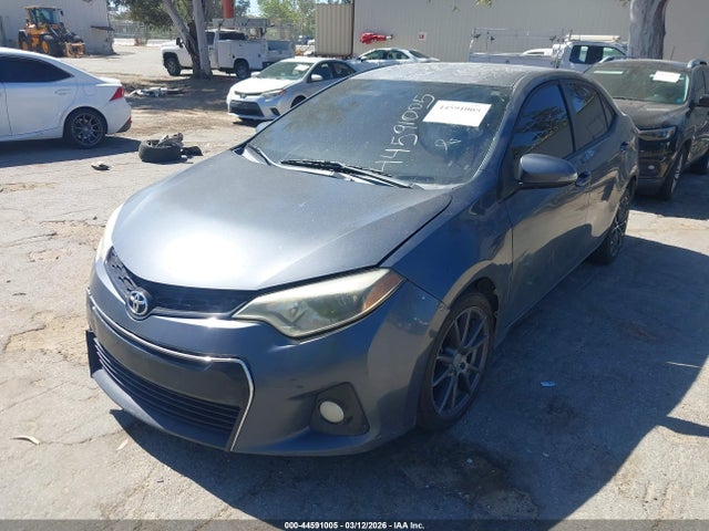 Toyota Corolla S Plus 2015 5YFBURHE5FP296262 Image 2