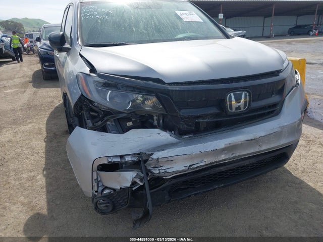 5FNYF6H31NB017384 Honda Pilot Awd Sport