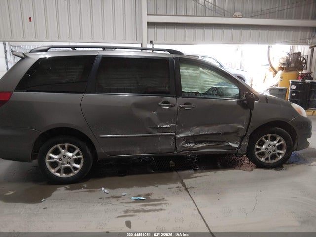 44591051 :رقم المزاد ، 5TDBA23C95S039861 vin ، 2005 Toyota Sienna Le مزاد بيع