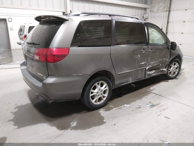 44591051 :رقم المزاد ، 5TDBA23C95S039861 vin ، 2005 Toyota Sienna Le مزاد بيع