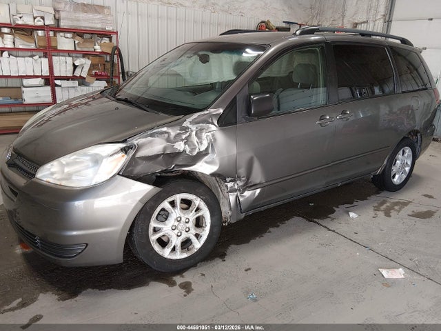44591051 :رقم المزاد ، 5TDBA23C95S039861 vin ، 2005 Toyota Sienna Le مزاد بيع