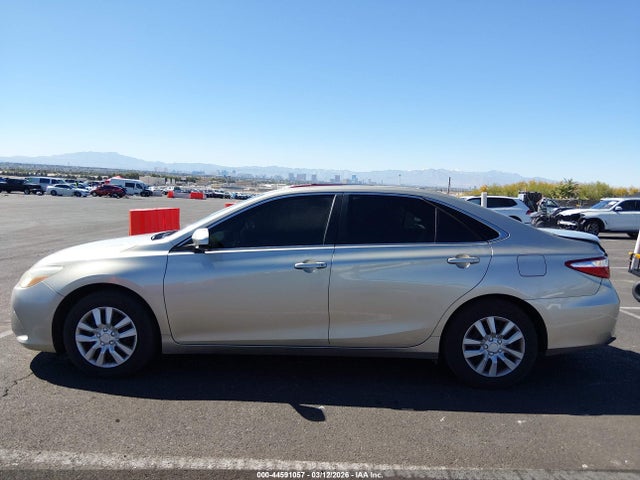 Toyota CAMRY LE 2015 4T4BF1FK8FR476960 Image 14