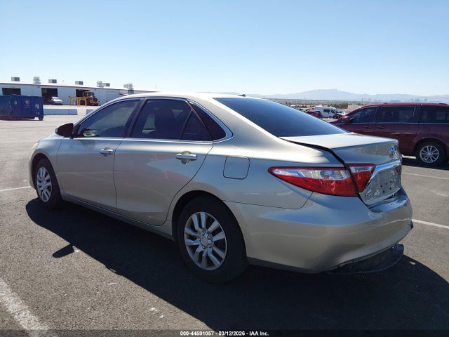 Toyota CAMRY LE 2015 4T4BF1FK8FR476960 Image 3
