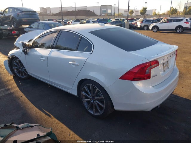 YV126MFM0F1340206 Volvo S60 T5 Platinum