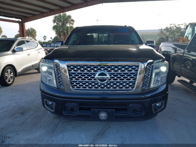 Aukcja sprzedaży 2017 Nissan Titan Platinum Reserve, vin: 1N6AA1E54HN572227, numer aukcji: 44591104
