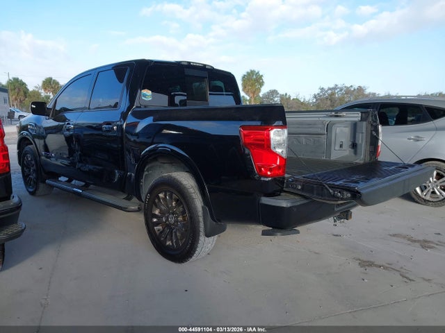 Aukcja sprzedaży 2017 Nissan Titan Platinum Reserve, vin: 1N6AA1E54HN572227, numer aukcji: 44591104