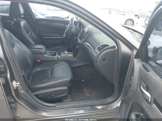 44591111 :رقم المزاد ، 2C3CCAAG6FH792525 vin ، 2015 Chrysler 300 Limited مزاد بيع