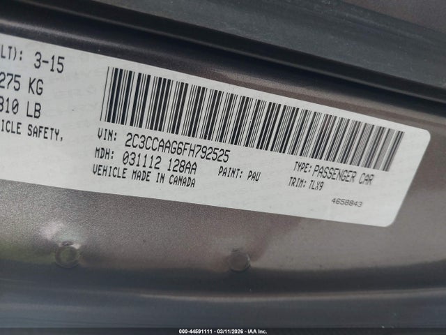 44591111 :رقم المزاد ، 2C3CCAAG6FH792525 vin ، 2015 Chrysler 300 Limited مزاد بيع
