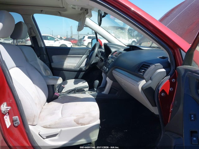 Subaru Forester 2.5i Premium 2015 JF2SJADCXFH582040 Image 5