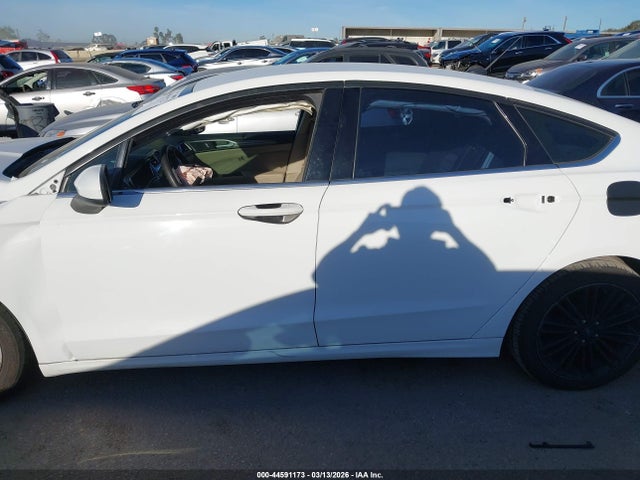 Ford Fusion Hybrid Se 2017 3FA6P0LU8HR250138 Image 15