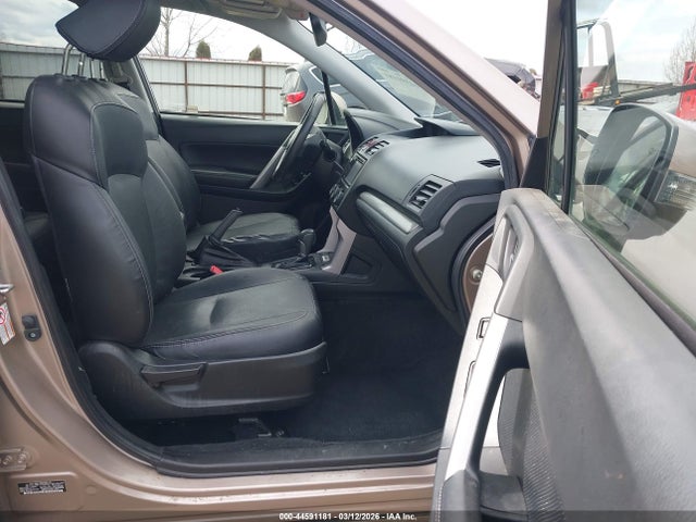 Subaru Forester 2.5i Touring 2015 JF2SJAWC7FH599049 Image 5