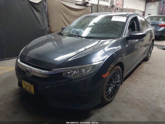 Продажа на аукционе авто 2016 Honda Civic Lx, vin: 19XFC2F52GE206597, номер лота: 44591212